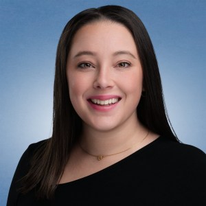 Janelle | Front Desk
